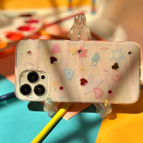 iPhone 13 and diamond heart case