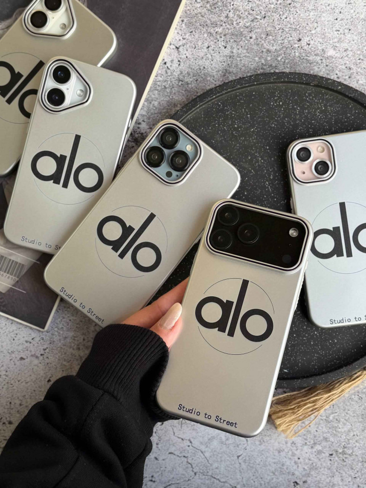 قاب Silver Alo طرح لوگو Alo گوشی آیفون 17 ایر
